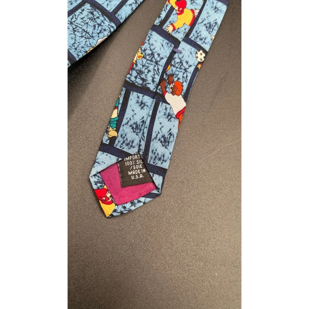 Vtg Save the Children Mens 100% Silk Necktie Benjamin Age 16 M V P‎ Sports Theme